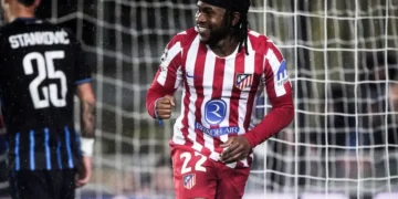 Demi-finale de la Coupe du Roi : Lookman porte les espoirs africains dans le choc Barça–Atlético