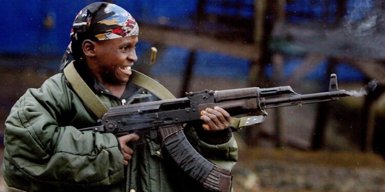 Soudan : quand la guerre recrute sur TikTok, l’inquiétante viralité des enfants soldats