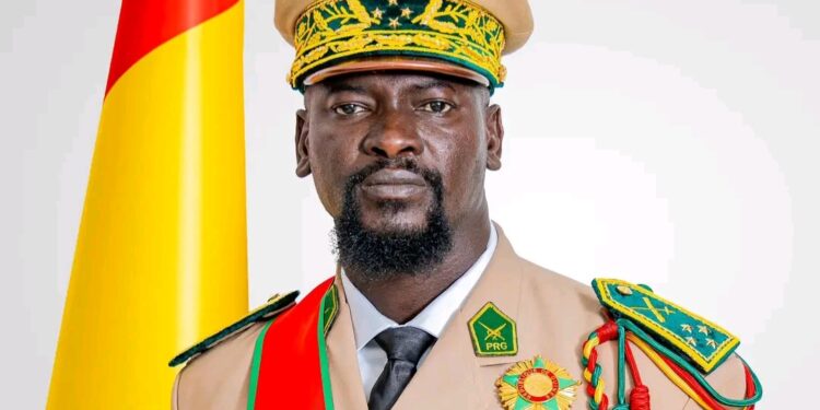 Guinée : le gouvernement dissipe les rumeurs sur la santé de Mamady Doumbouya