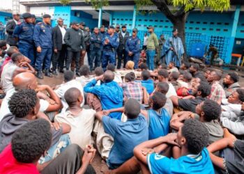 RDC : l’opération Ndobo contre les kuluna se durcit à Kinshasa malgré les critiques