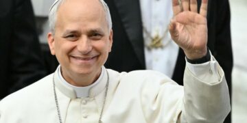 Pape Léon XIV en afrique : un périple entre dialogue interreligieux et mémoire des victimes