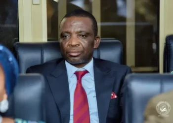 Union sacrée sous tension : Idrissa Afani s’oppose frontalement à Bahati sur la révision constitutionnelle