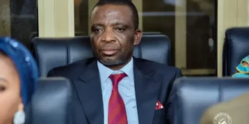 Union sacrée sous tension : Idrissa Afani s’oppose frontalement à Bahati sur la révision constitutionnelle