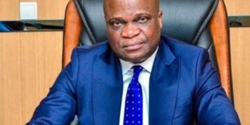 RDC : Willy Bakonga demande à Dieu de retrancher 5 ans de sa vie pour les ajouter à Félix Tshisekedi