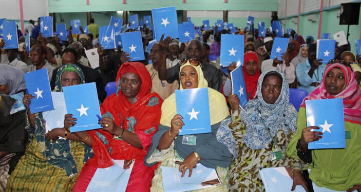 Somalie : adoption d’une nouvelle Constitution, cap vers le suffrage universel malgré de profondes divisions