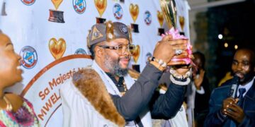 Mwami Leader Polo Mwela Eustache sacré « Ambassadeur du Cœur d’or » : Beni célèbre un mécène du Nord-Kivu