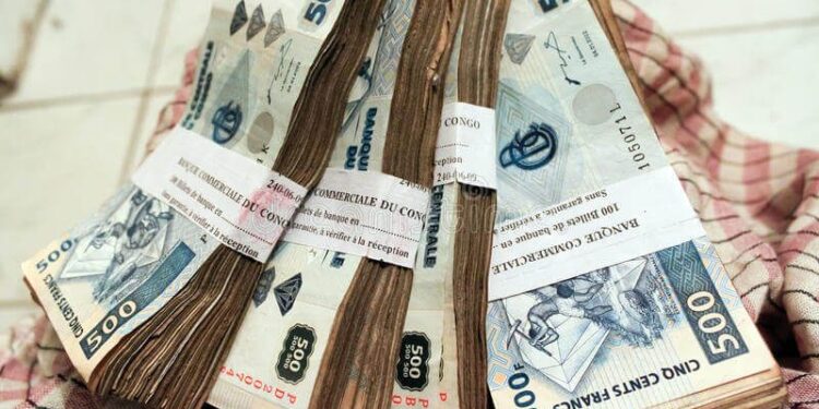 RDC : le gouvernement admet des retards de salaires et promet un retour rapide à la paie régulière