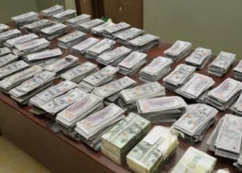 RDC : saisie de 1,9 million USD à l’aéroport de N’Djili, lancement d’une enquête pour corruption