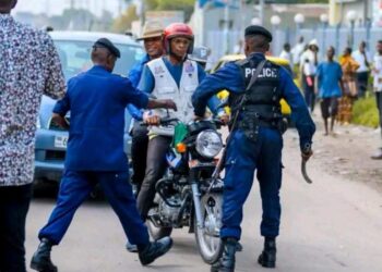 Kinshasa : un moratoire de 45 jours pour les taxi-motos, mais la confusion persiste