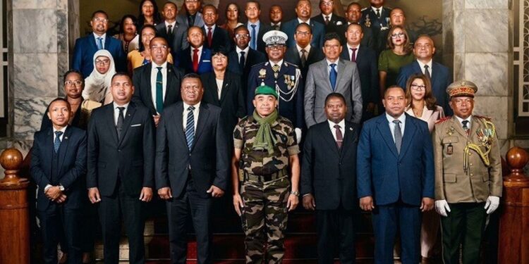 Madagascar : un nouveau gouvernement accueilli avec scepticisme par la société civile et la jeunesse