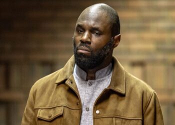 Afrique : Kemi Seba au cœur d’une bataille judiciaire après son arrestation en Afrique du Sud