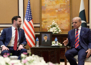 Iran–États-Unis : négociations sous tension, Washington exige 20 ans de pause nucléaire