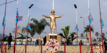 Papa Wemba, dix ans : Kinshasa pleure, Abidjan baptise une rue, le monde se souvient