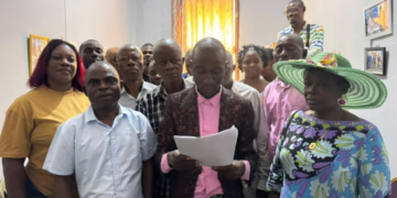 Grève générale à Kinshasa : les agents provinciaux réclament 15 mois de salaires, la capitale s’arrête