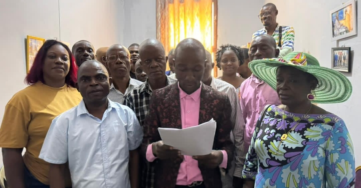 Grève générale à Kinshasa : les agents provinciaux réclament 15 mois de salaires, la capitale s’arrête