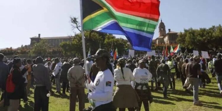 Congolais en Afrique du Sud : l’ambassade en état d’alerte face aux violences xénophobes du Freedom Day