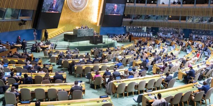 L’urgence du désarmement nucléaire face à l’effondrement systémique : Vers une onzième Conférence d’examen du TNP salvatrice ?