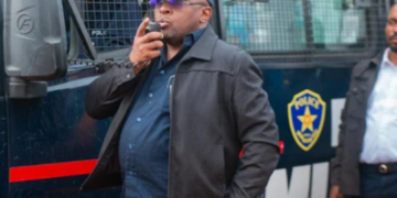 Kinshasa veut un numéro d’urgence policier : quand la modernité se heurte au manque de moyens