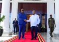 Tshisekedi-Museveni à Kampala : six accords signés, le pétrole du champ Albert en prime