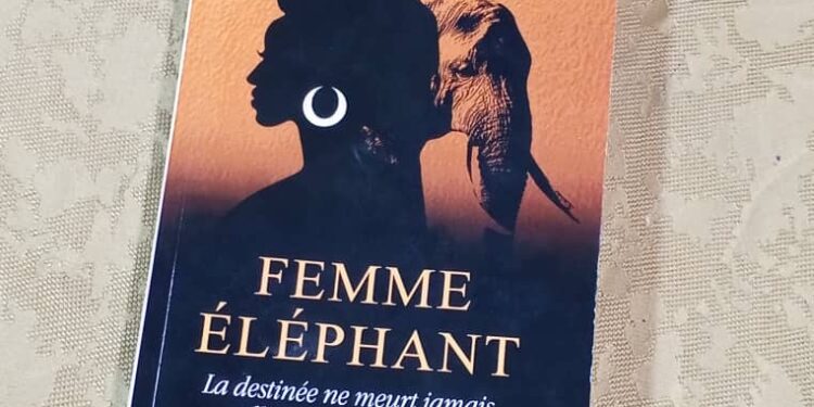 “Femme éléphant” de Manas Koos Daniel : la littérature congolaise explore la spiritualité et la force des femmes
