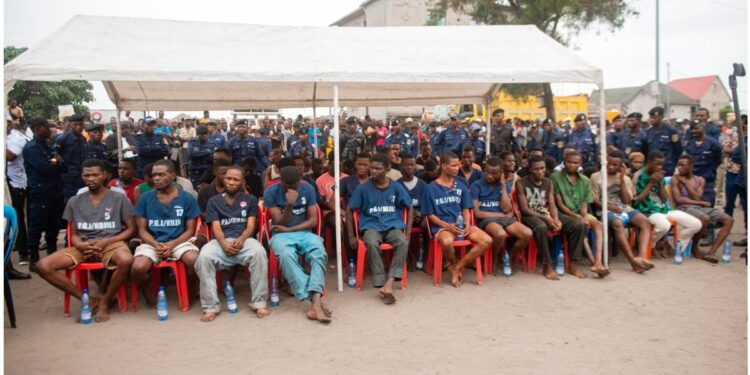 Kinshasa riposte aux braquages : opérations spéciales dans les communes à risque, 47 interpellations