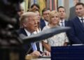 Trump annule des frappes et dit avoir “un accord très solide” – 105 jours de guerre pour en arriver là