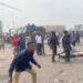 Sit-in dispersé aux gaz lacrymogènes : deux morts selon Fayulu, la crise constitutionnelle bascule dans le sang
