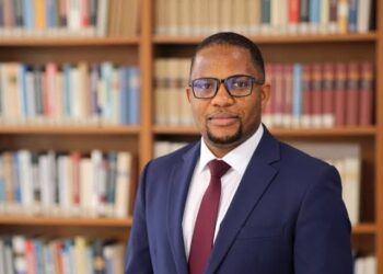 Justice internationale : la RDC présente le Professeur Ézéchiel Amani Cirimwami à la Cour pénale internationale
