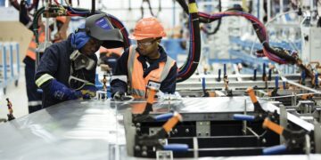 Industrialisation de l’Afrique : les industries manufacturières ne représentent que 13 % du PIB du continent