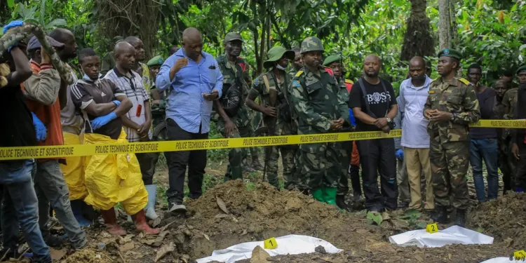 Sud-Kivu : au moins 344 corps découverts dans trois fosses communes à Uvira et dans ses environs