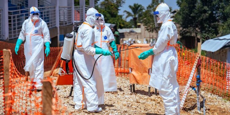 Ebola en RDC : au Nord-Kivu, les restrictions se renforcent tandis que l’ACAJ réclame un audit des fonds
